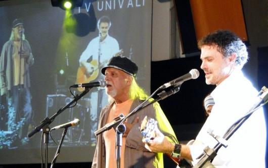 No mês de abril, Zé Geraldo apresenta-se em Criciúma