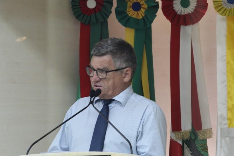 Vereador questiona sobre a implantação de calçadas adaptadas em Criciúma 