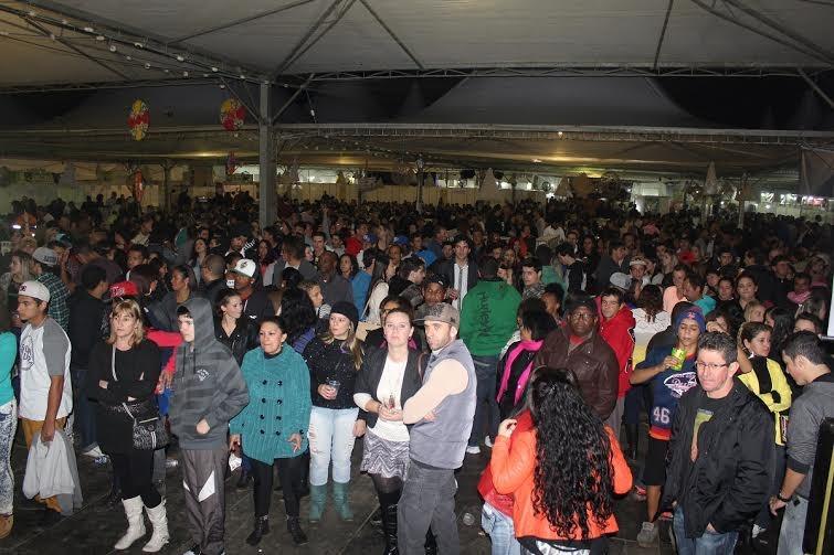 Festa da Tainha encerra com um público de quase 30 mil