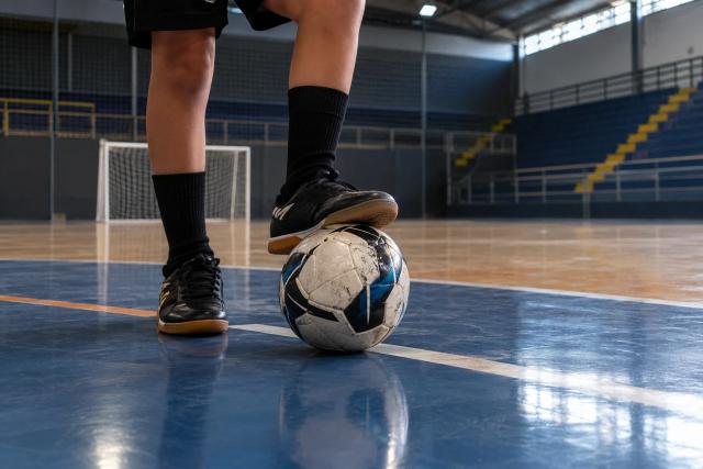 Após ataque a árbitros, liga proíbe presença de público em jogos
