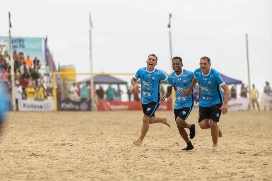 Após goleada e clássico equilibrado, final do Praião está definida