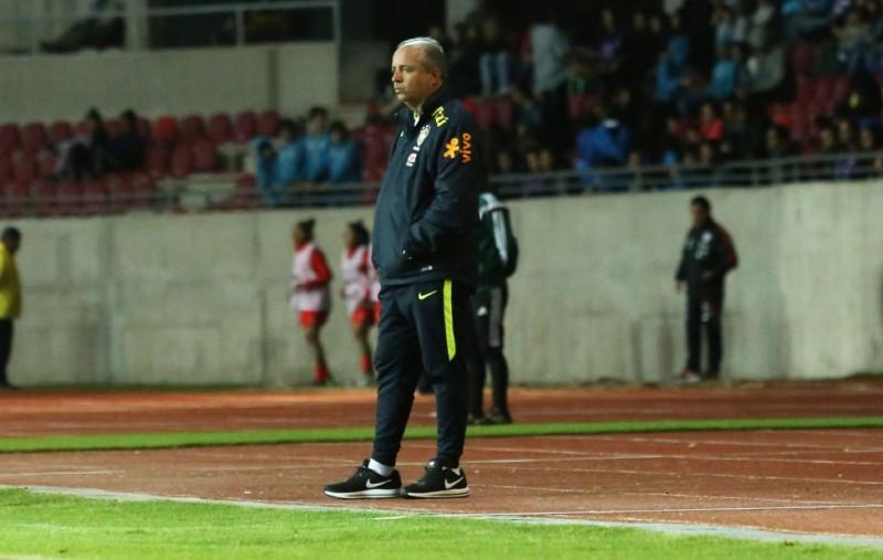 Campeão pelo Criciúma, Vadão está entre os técnicos finalistas a melhor do mundo
