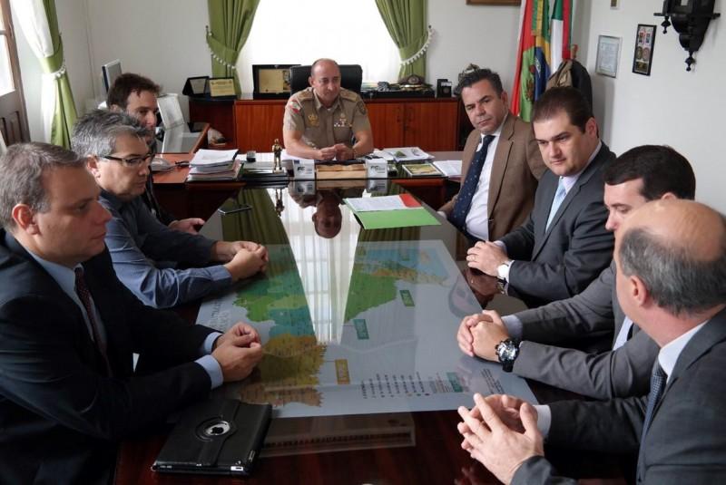 Deputados solicitam instalação de base aérea da PM no Sul do Estado 