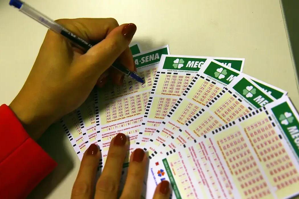 Mega-Sena sorteia prêmio de R$ 62 milhões neste sábado