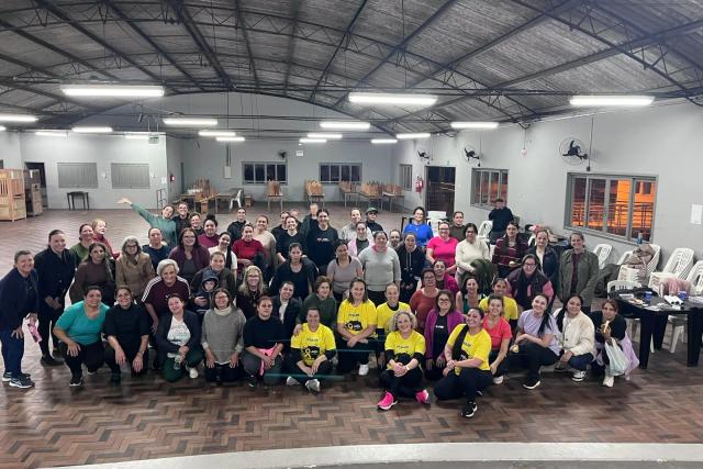 Movimenta Comunidade beneficia mais de 400 mulheres com aulas gratuitas de ritmos