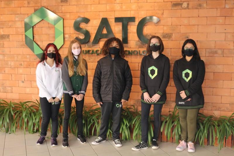 Colégio Satc conquista 1º, 2º e 3º lugares no Desafio Nacional Acadêmico