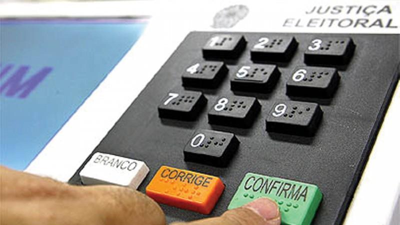 O que acontece com quem não vota e não justifica?