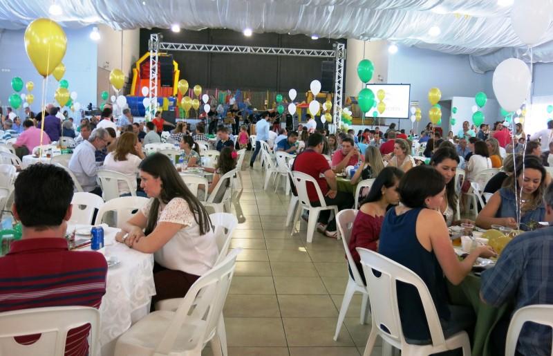 Solidariedade em prol do Bairro da Juventude marca Feijoada da Unicred
