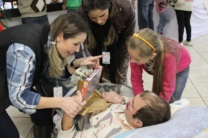 Arraiá traz alegria aos pacientes do CER Unesc