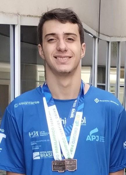 Natação: Nicolas Fonseca Coelho é convocado para mundial no Rio de Janeiro