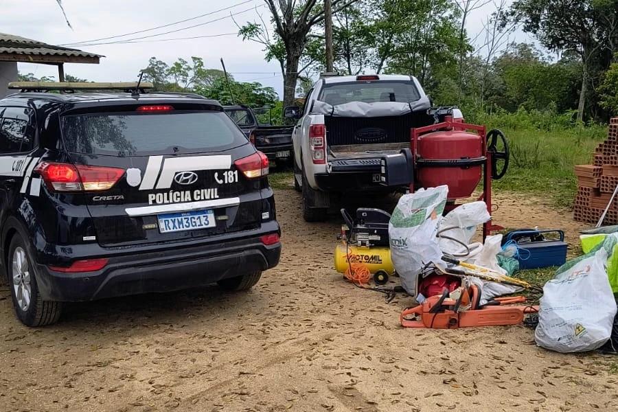 Fotos e vídeo: Polícia Civil prende dupla suspeita de furtos que deixaram prejuízos acima de R$ 150 mil