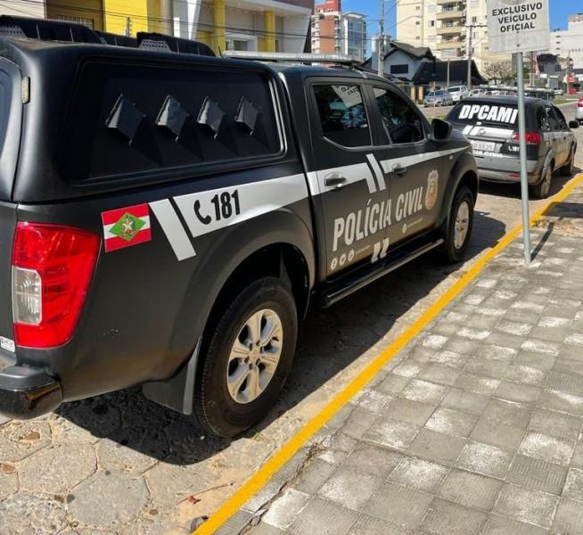 Polícia Civil prende homem por descumprimento de medida protetiva em Araranguá 