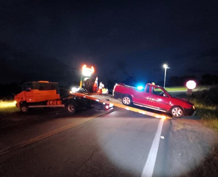 Barra velha: fugindo de abordagem, dupla transportando mais de 48 quilos de maconha cai em valeta
