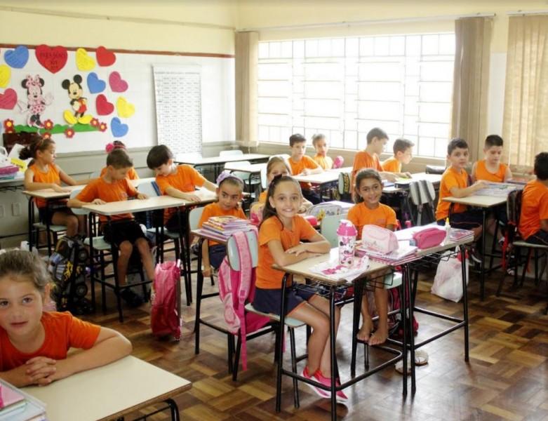Mais de 3 mil alunos receberão reforço na alfabetização