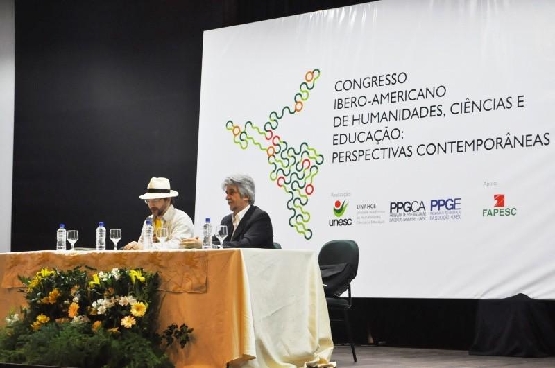 Conferência sobre educação superior encerra Congresso Ibero-Americano na Unesc