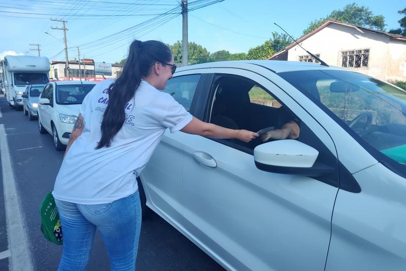 Carnaval: Vigilância Epidemiológica de Morro da Fumaça realiza blitz educativa