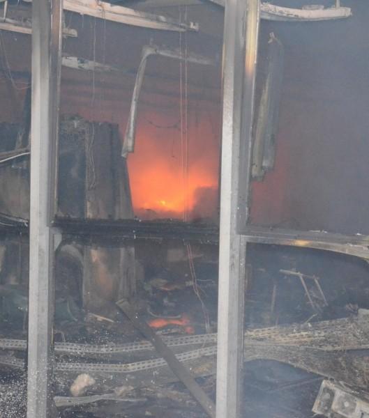 Incêndio atinge prédio da prefeitura de Criciúma