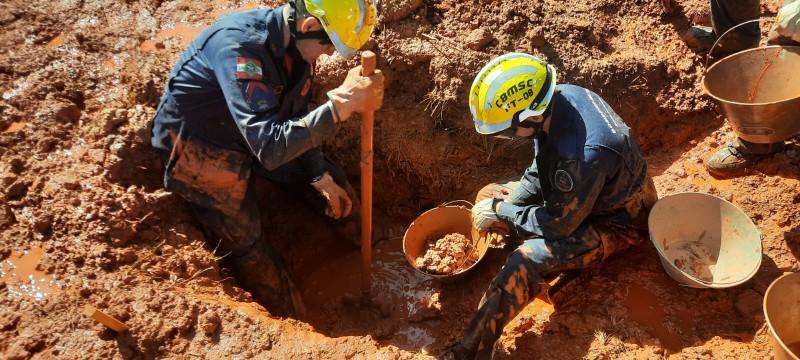 Corpo de Bombeiros de Tubarão promove treinamento de intervenções em áreas deslizadas