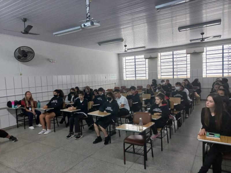 Colégio Universitário lança oficinas para revisão de conteúdo e organização de estudos 