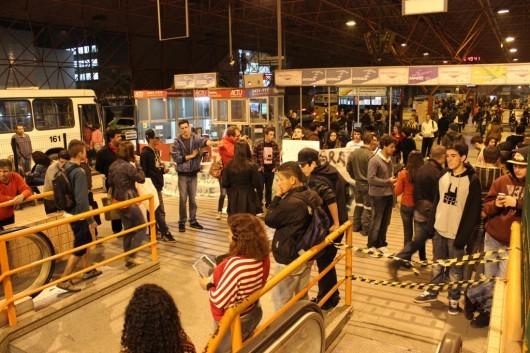 #VemPraRuaCriciúma libera catracas para acesso gratuito por uma hora no Terminal Central de Criciúma