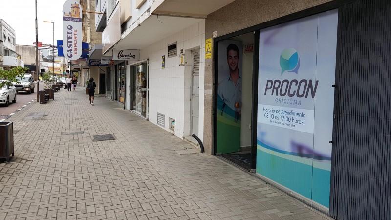 Procon de Criciúma alerta para golpe que solicita dados pessoais e cartão físico