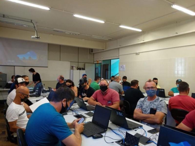 Excelência no atendimento: Coopercocal investe na capacitação de colaboradores