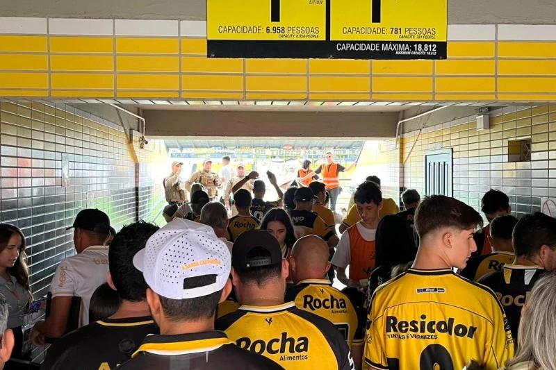 Criciúma x Flamengo: portões serão abertos três horas antes do jogo