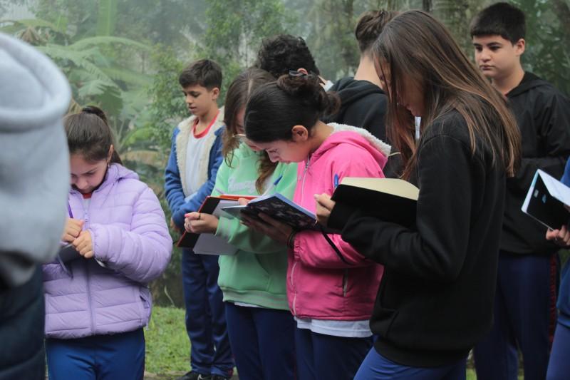 Alunos de Criciúma exploram patrimônio cultural em museu de Orleans