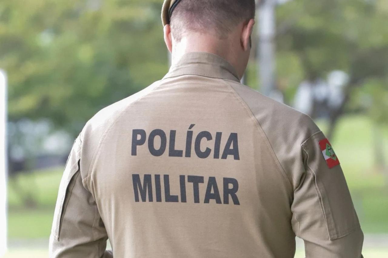 Filho furta objetos da casa da mãe para comprar drogas em Criciúma