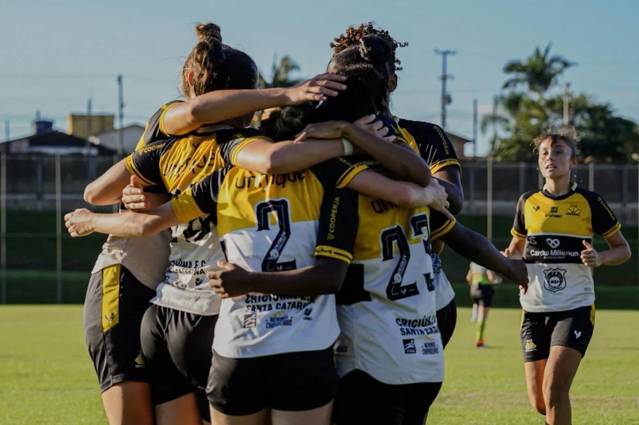 Meninas Carvoeiras enfrentam o Corinthians na estreia do Campeonato Brasileiro