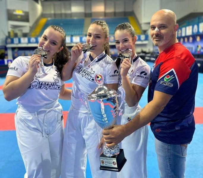 Karatê de Içara conquista a medalha de prata na Liga Mundial