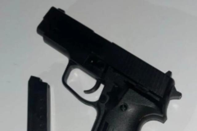 Trabalhador chama a polícia após ser ameaçado com arma falsa na SC-445