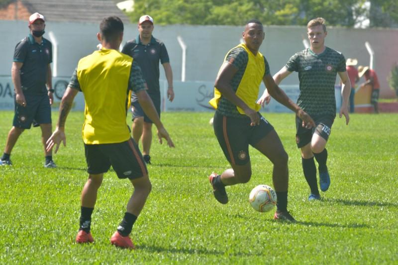 Em preparação para o Campeonato Catarinense, Próspera encara o Avaí em jogo-treino