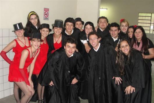 Coral Show Criança Feliz