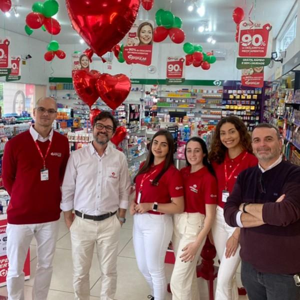 Farma Popular Metropol em Festa de Reinauguração