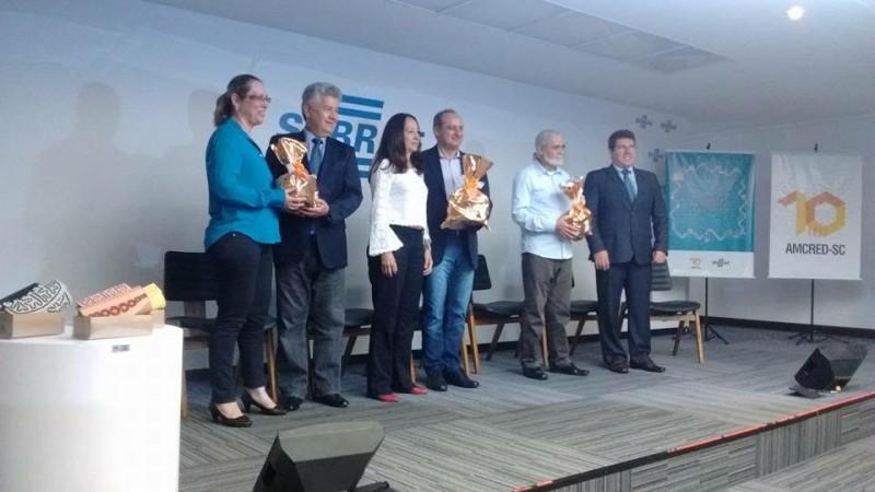 Artesã criciumense é premiada em Florianópolis