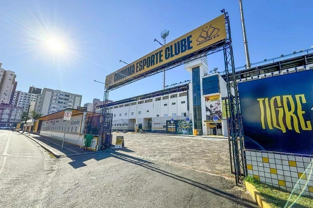 Mais de 500 ingressos promocionais já foram retirados para o duelo entre Criciúma e Londrina