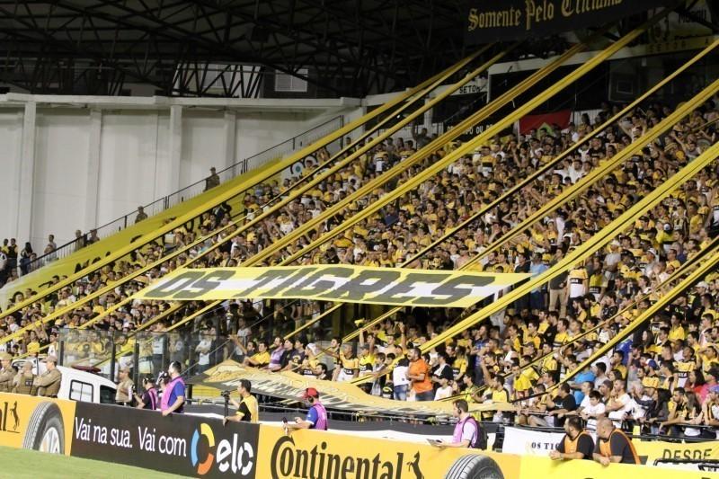 Criciúma x Atlético-GO: direção carvoeira disponibiliza ingressos infantis gratuitos para o jogo