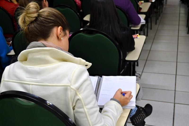 Plataforma de educação política auxilia preparação para o Enem