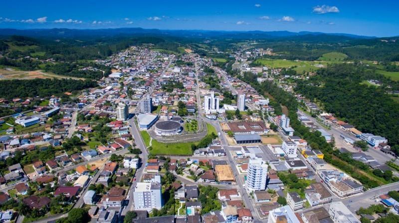 Lauro Müller confirma mais dois casos de Covid-19