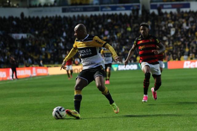 ‘Temos que duelar bastante’, afirma Waguininho sobre duelo com o CRB