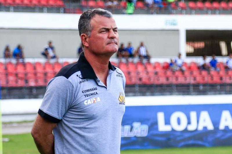 Com início ruim de returno, Mazola fala em luta contra o Z4: 'Não estamos aqui para enganar ninguém'