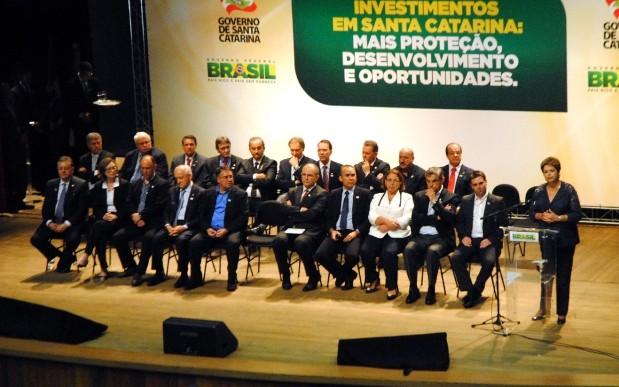 Presidente Dilma assina contrato de R$ 34 milhões para dragagem do Porto de Imbituba