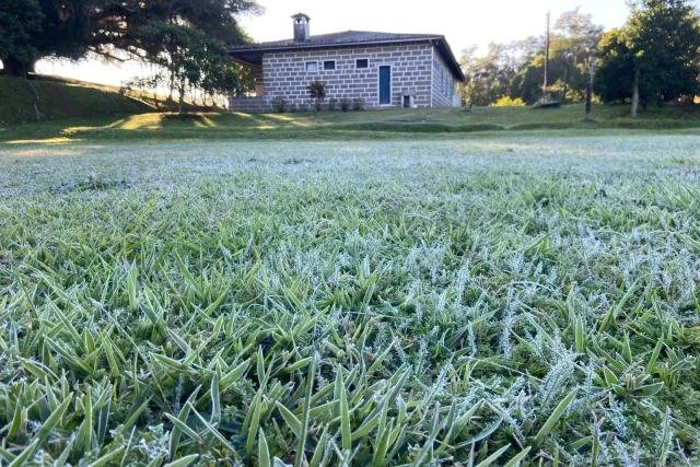 Onze municípios de Santa Catarina registram temperaturas negativas no feriado; confira a lista