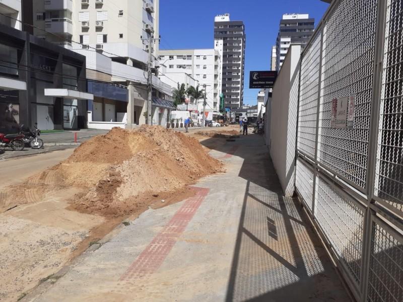 Obras na rua Felipe Schmidt chegarão a nova etapa no domingo