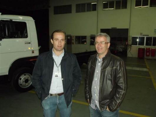 RF- Caminhões confraterniza jantar com clientes do mês de abril de 2013
