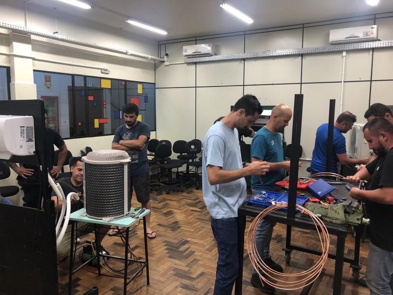 Satc abre vagas para curso rápido de instalação e manutenção de ar-condicionado