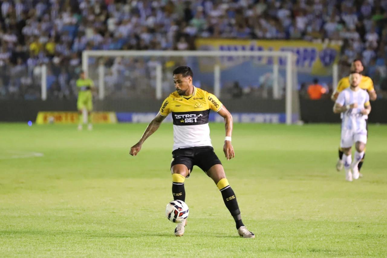 Diego Gonçalves celebra gol e reforça foco do elenco em reação na Série B