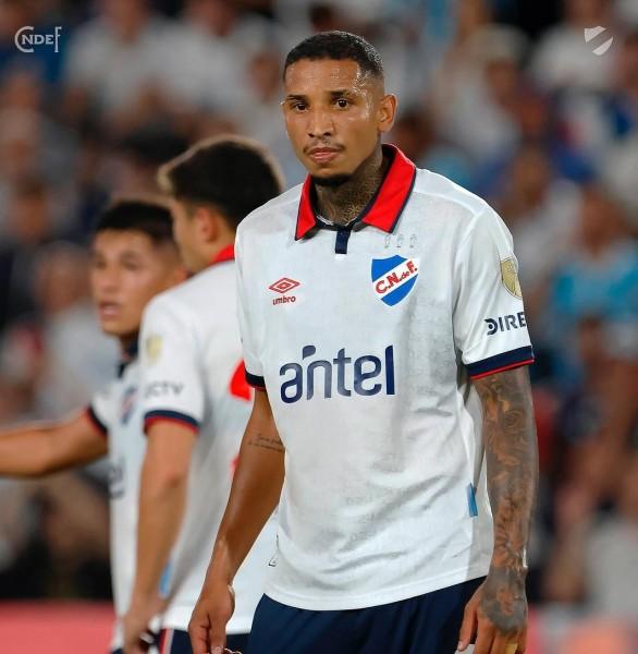Criciúma lamenta a morte do zagueiro Izquierdo