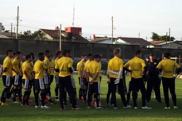 Criciúma fará última semana de preparativos para a estreia na Série B longe de casa